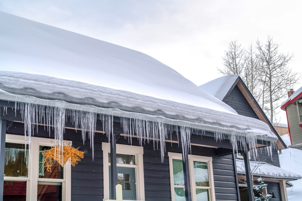 Ice Dams: More Than Just a Nuisance blog header image